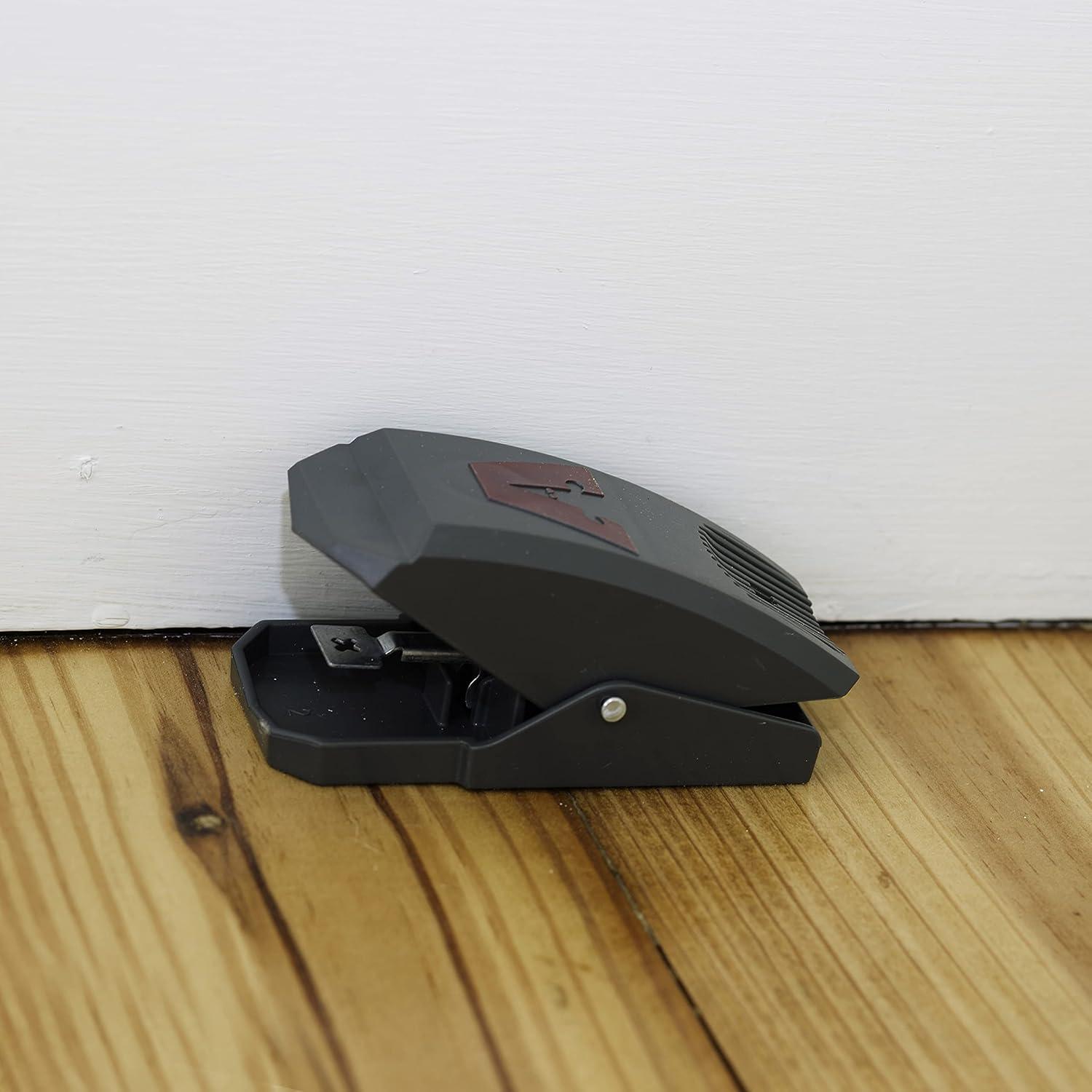 imageVictor M137B QuickSet Effective Mouse Trap and Killer 2 Reusable Instant Kill Mouse Traps